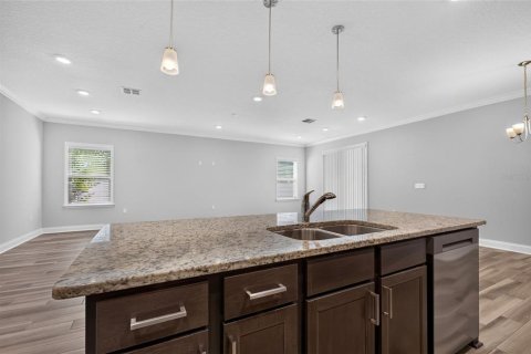 House in Palm Coast, Florida 3 bedrooms, 191.94 sq.m. № 2393989 - photo 18