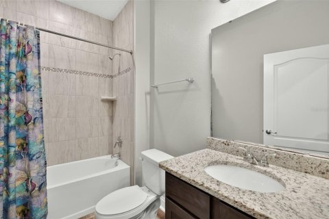 House in Palm Coast, Florida 3 bedrooms, 191.94 sq.m. № 2393989 - photo 30