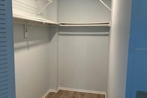Купить кондоминиум в Сент-Питерсберг, Флорида 4 комнаты, 102.19м2, № 2112872 - фото 17