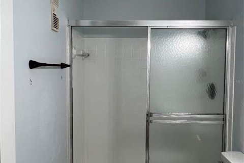 Купить кондоминиум в Сент-Питерсберг, Флорида 4 комнаты, 102.19м2, № 2112872 - фото 18