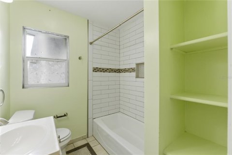 Casa en alquiler en Tampa, Florida, 2 dormitorios, 75.62 m2 № 2094143 - foto 16