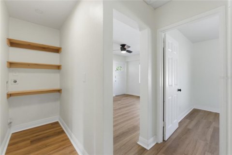 Casa en alquiler en Tampa, Florida, 2 dormitorios, 75.62 m2 № 2094143 - foto 19