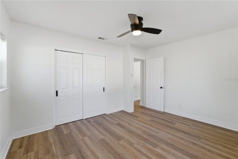 Casa en alquiler en Tampa, Florida, 2 dormitorios, 75.62 m2 № 2094143 - foto 13