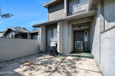 Condo in Ormond Beach, Florida, 3 bedrooms  № 1591852 - photo 4