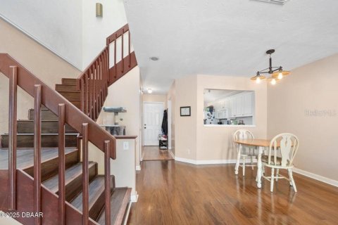 Condo in Ormond Beach, Florida, 3 bedrooms  № 1591852 - photo 10