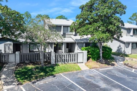 Condo in Ormond Beach, Florida, 3 bedrooms  № 1591852 - photo 1