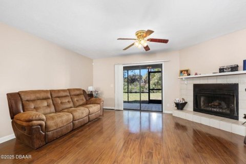 Condo in Ormond Beach, Florida, 3 bedrooms  № 1591852 - photo 13