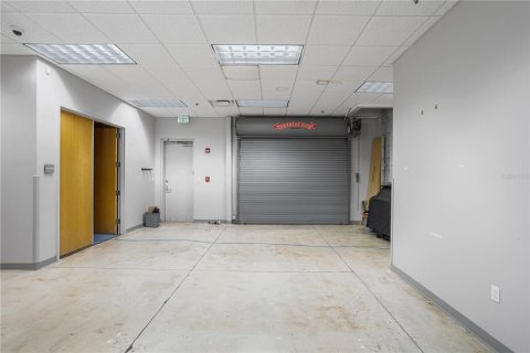 Immobilier commercial à louer à Gainesville, Floride: 2590.67 m2 № 2101996 - photo 20
