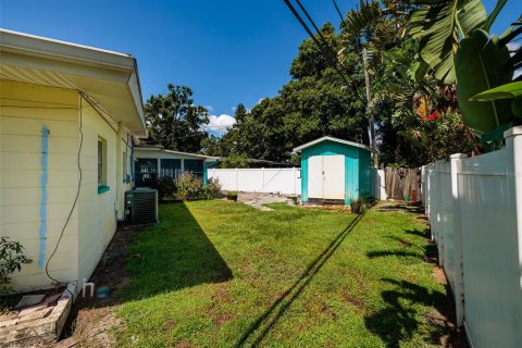 Casa en venta en Saint Petersburg, Florida, 2 dormitorios, 117.61 m2 № 1805018 - foto 26