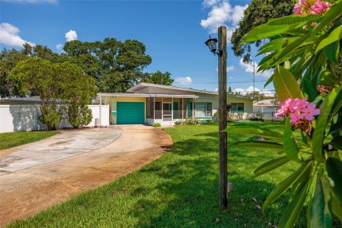 Casa en venta en Saint Petersburg, Florida, 2 dormitorios, 117.61 m2 № 1805018 - foto 27