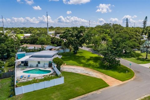 Casa en venta en Saint Petersburg, Florida, 2 dormitorios, 117.61 m2 № 1805018 - foto 30