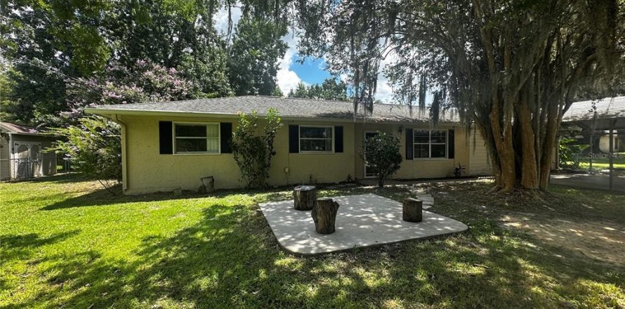 Villa ou maison à Homosassa, Floride 3 chambres, 105.17 m2 № 1906405