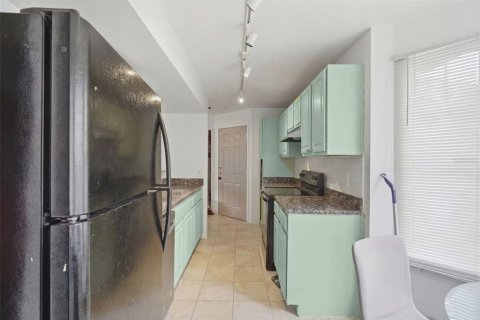 Купить кондоминиум в Лонгвуд, Флорида 6 комнат, 147.34м2, № 2218806 - фото 10