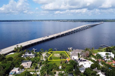Land in Fort Myers, Florida № 1914015 - photo 15
