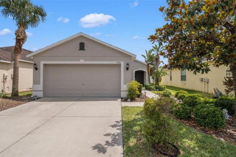 House in Riverview, Florida 3 bedrooms, 118.45 sq.m. № 1799799 - photo 1