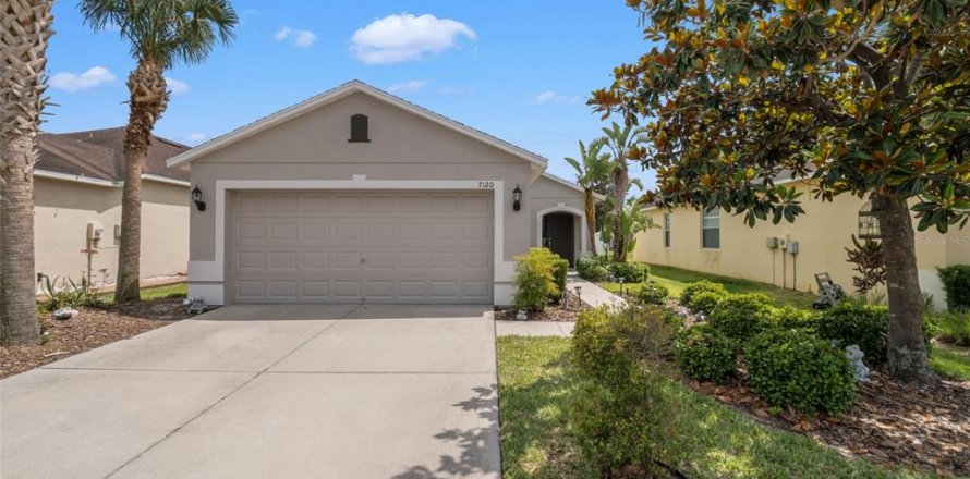 House in Riverview, Florida 3 bedrooms, 118.45 sq.m. № 1799799
