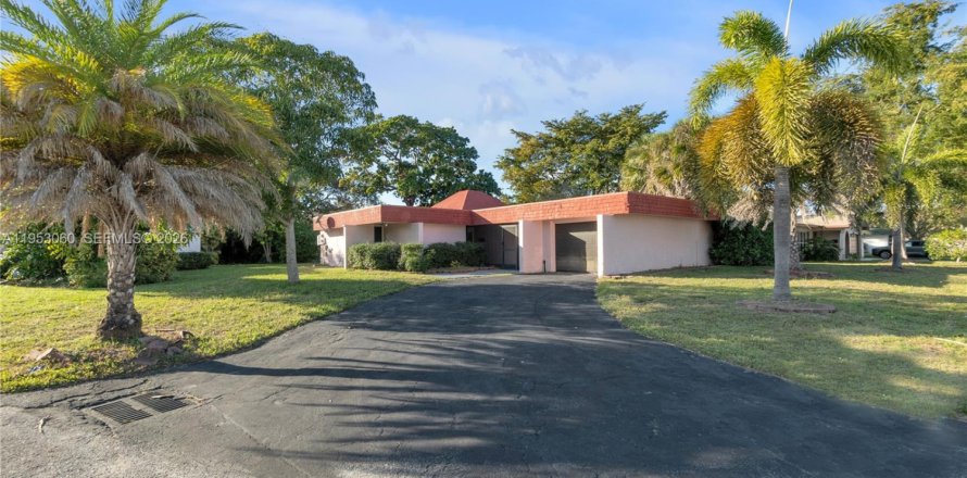 Дом в Тамарак, Флорида 3 спальни, 202.34м2 № 2007841