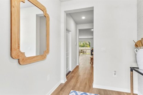 Adosado en venta en Sarasota, Florida, 3 dormitorios, 155.43 m2 № 2207620 - foto 3