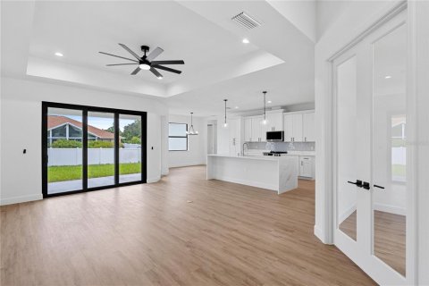 Villa ou maison à vendre à North Port, Floride: 3 chambres, 179.49 m2 № 1609206 - photo 3