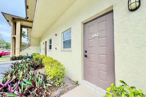 Copropriété à louer à Sunrise, Floride: 2 chambres, 82.31 m2 № 2076199 - photo 13