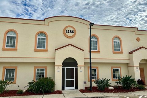 Townhouse in Punta Gorda, Florida 2 bedrooms, 107.21 sq.m. № 1795041 - photo 1