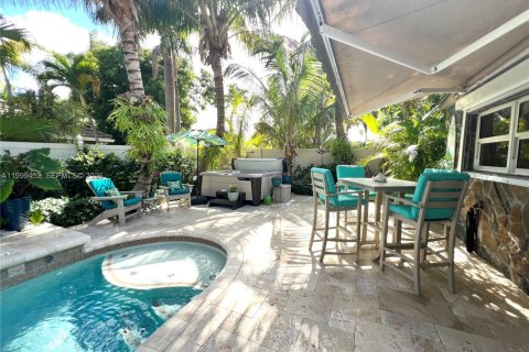 Casa en venta en Palm Beach Shores, Florida, 3 dormitorios, 136.94 m2 № 2066649 - foto 1