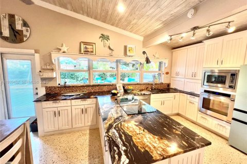 Casa en venta en Palm Beach Shores, Florida, 3 dormitorios, 136.94 m2 № 2066649 - foto 11