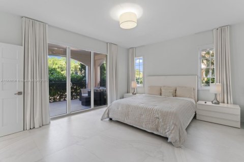 Copropriété à louer à Miami Beach, Floride: 2 chambres, 132.76 m2 № 2077329 - photo 16