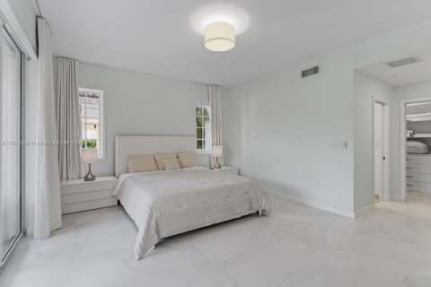 Copropriété à louer à Miami Beach, Floride: 2 chambres, 132.76 m2 № 2077329 - photo 15