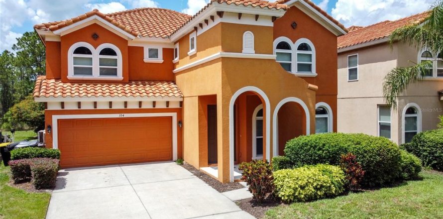 House in Davenport, Florida 6 bedrooms, 332.5 sq.m. № 1721111