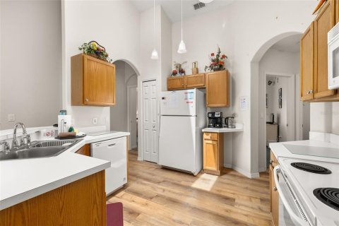 Casa en venta en Kissimmee, Florida, 4 dormitorios, 177.91 m2 № 1684525 - foto 6