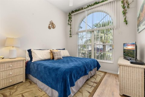 Casa en venta en Kissimmee, Florida, 4 dormitorios, 177.91 m2 № 1684525 - foto 14