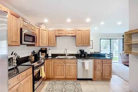 Condo in Sarasota, Florida, 2 bedrooms  № 1786439 - photo 14