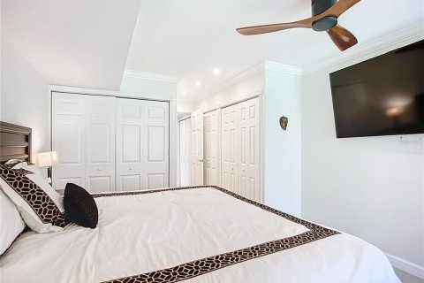 Condo in Sarasota, Florida, 2 bedrooms  № 1786439 - photo 25