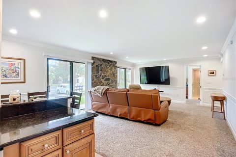 Condo in Sarasota, Florida, 2 bedrooms  № 1786439 - photo 17