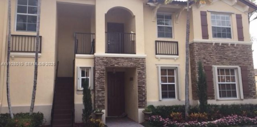 Condo in Homestead, Florida, 3 bedrooms  № 2052754