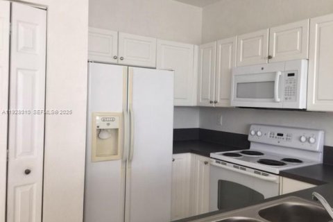 Condo in Homestead, Florida, 3 bedrooms  № 2052754 - photo 8