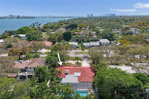 Villa ou maison à Miami Shores, Floride 3 chambres, 210.05 m2 № 2080870
