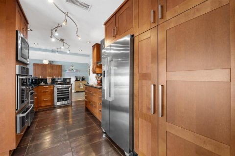 Купить виллу или дом в Форт-Лодердейл, Флорида 3 комнаты, 125.98м2, № 2084034 - фото 17