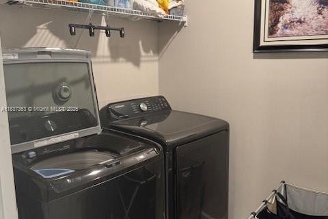 Купить виллу или дом в Уэст-Палм-Бич, Флорида 3 спальни, 139.17м2, № 1973515 - фото 13