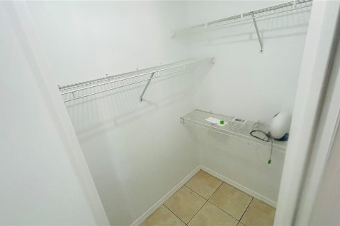 Apartamento en alquiler en Orlando, Florida, 2 dormitorios, 94.02 m2 № 2120230 - foto 20