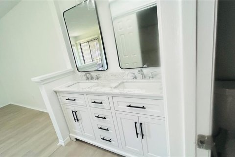 Apartamento en alquiler en Orlando, Florida, 2 dormitorios, 94.02 m2 № 2120230 - foto 17
