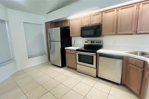 Apartamento en alquiler en Orlando, Florida, 2 dormitorios, 94.02 m2 № 2120230 - foto 6