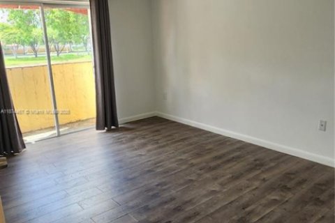 Copropriété à louer à Miami, Floride: 2 chambres, 90.95 m2 № 1920504 - photo 15