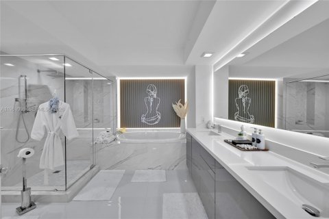 Condo in Hallandale Beach, Florida, 3 bedrooms  № 2052902 - photo 23