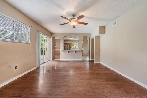 Villa ou maison à vendre à Lutz, Floride: 5 chambres, 276.48 m2 № 1913526 - photo 10