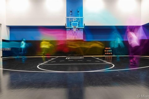 Condo in Miami, Florida, 3 bedrooms  № 2003003 - photo 8