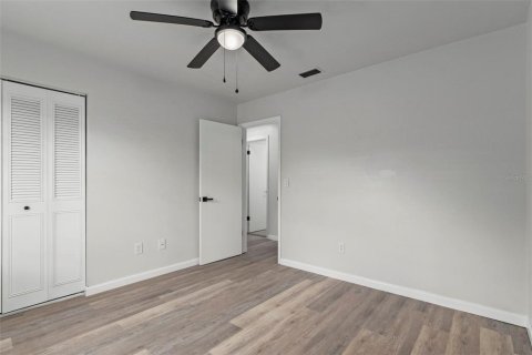 House in Spring Hill, Florida 3 bedrooms, 115.94 sq.m. № 1835187 - photo 23
