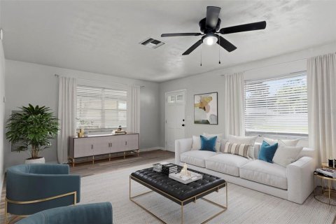 House in Spring Hill, Florida 3 bedrooms, 115.94 sq.m. № 1835187 - photo 8