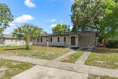House in Spring Hill, Florida 3 bedrooms, 115.94 sq.m. № 1835187 - photo 2